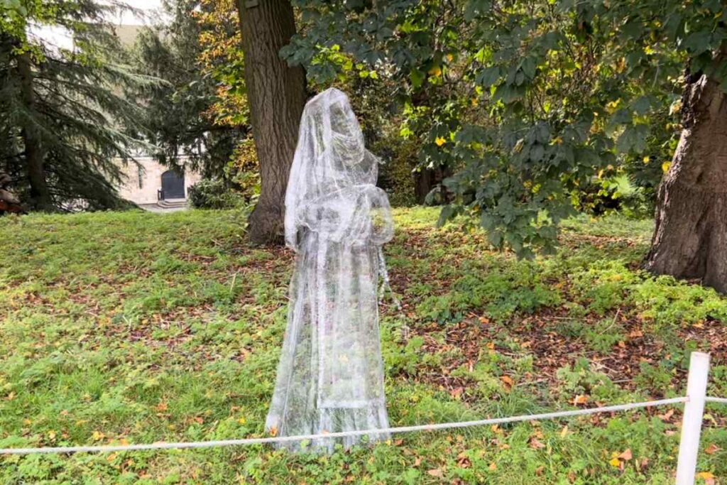 Nurse in Museum Garden York