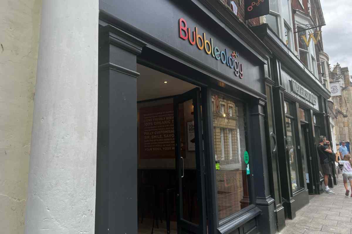 Bubbleology York exterior entrance