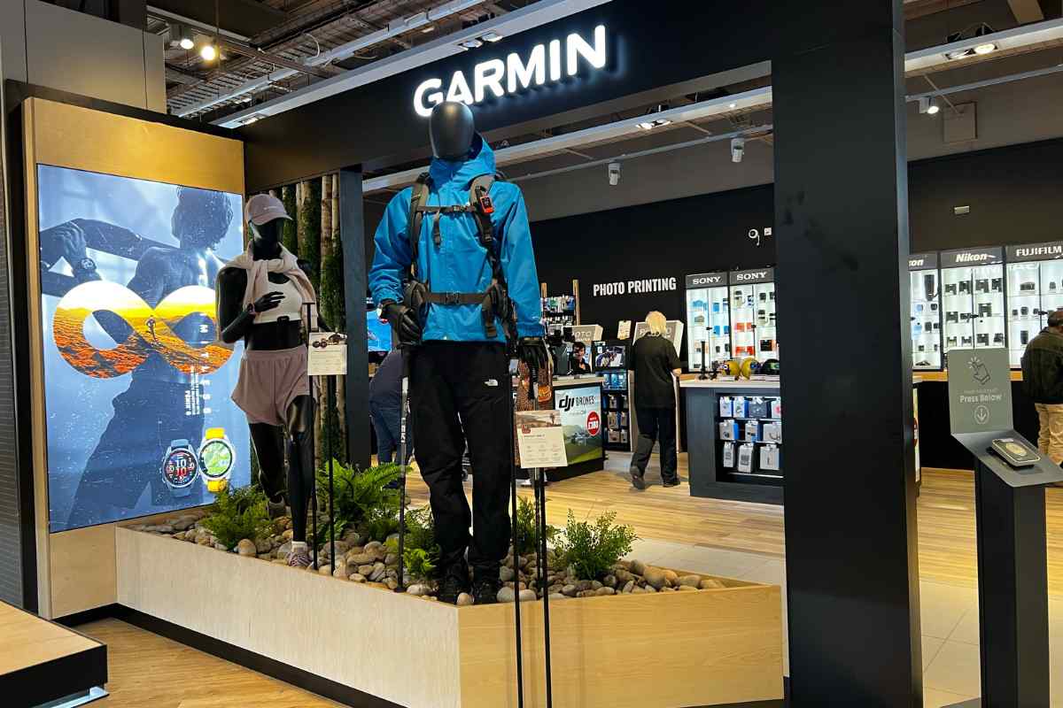 GO Outdoors York Garmin Display